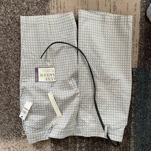Gloria Vanderbilt Light Gray Checkered Pants with Black Belt
